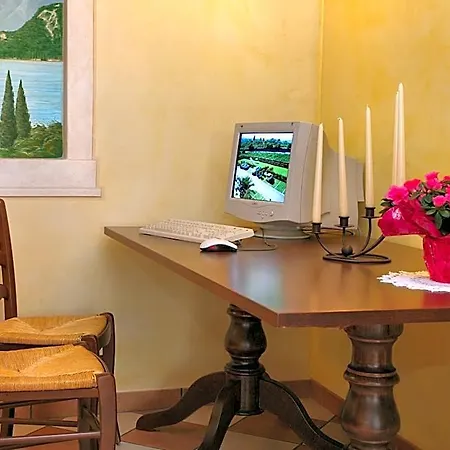 Bed and Breakfast La Zerla Μπαρντολίνο