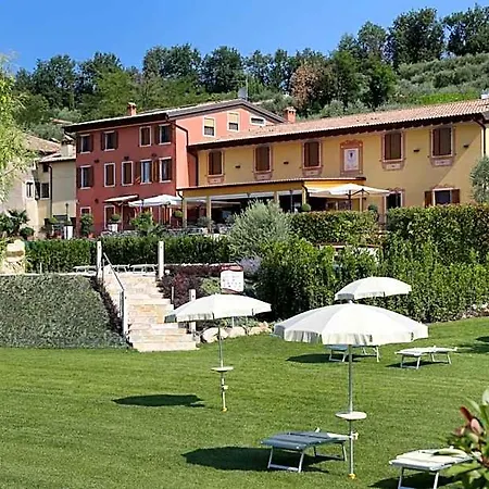 La Zerla Bed and Breakfast Μπαρντολίνο