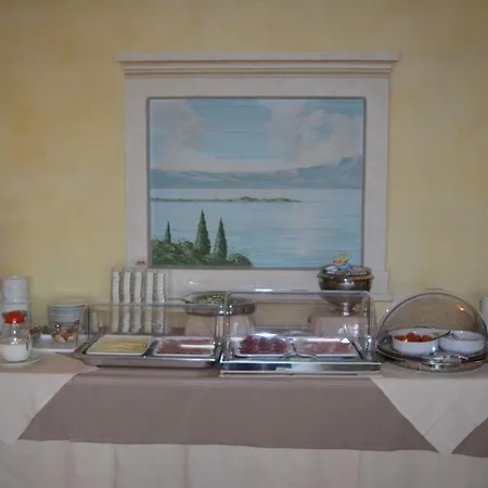 La Zerla Bed & Breakfast 4*