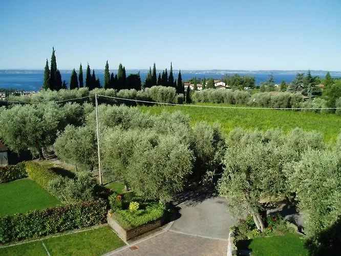 Bed & Breakfast La Zerla 4*